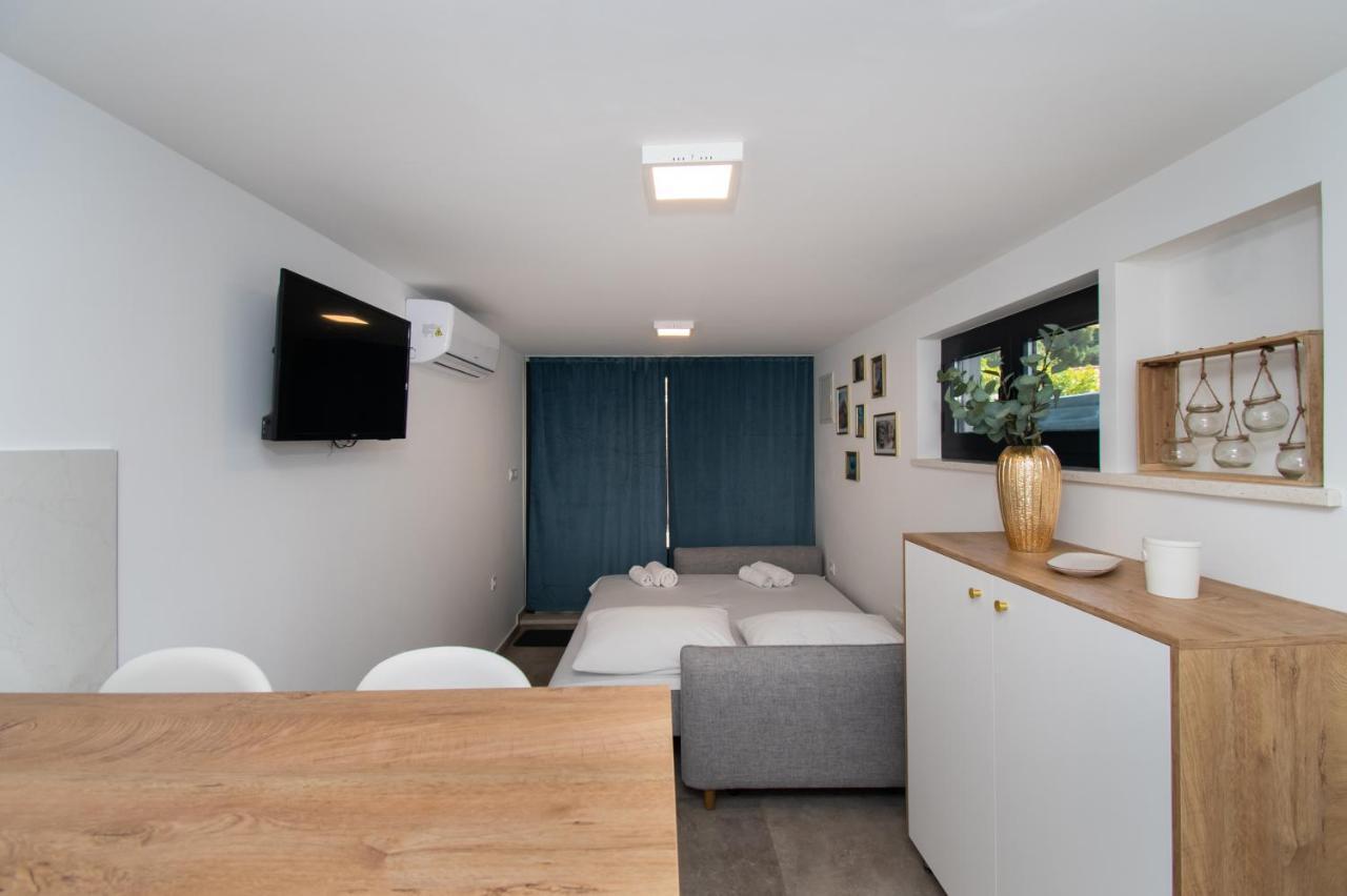 Apartmani Monika Zaboric Dış mekan fotoğraf