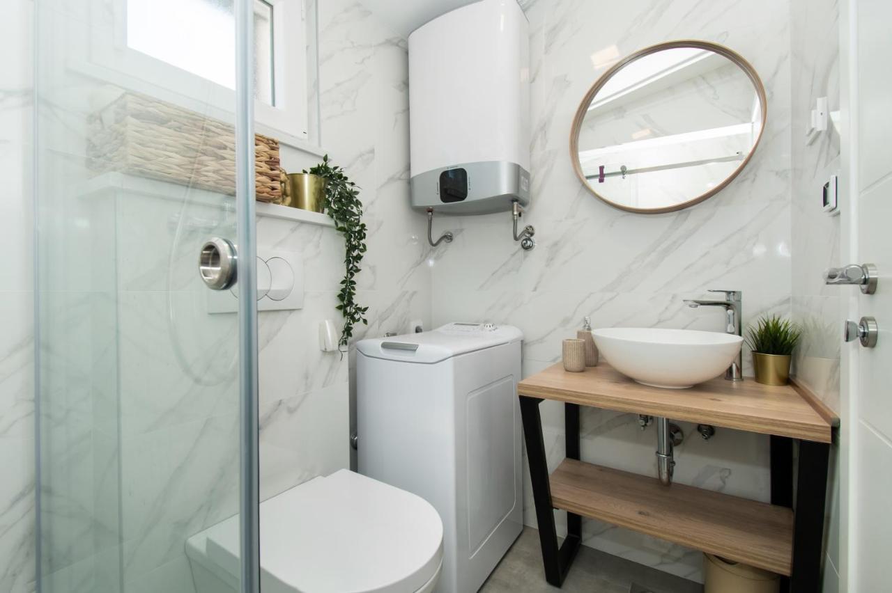 Apartmani Monika Zaboric Dış mekan fotoğraf