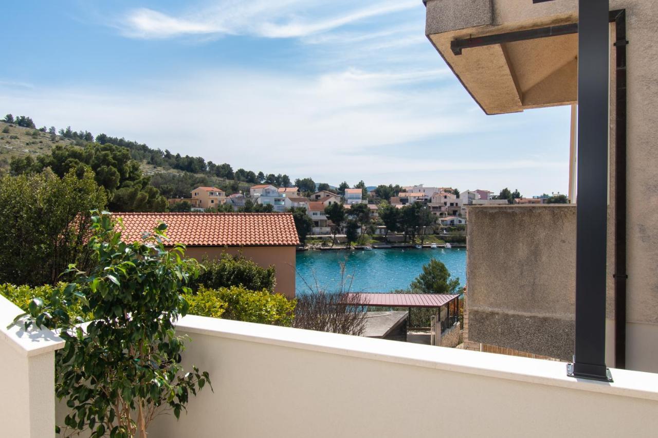 Apartmani Monika Zaboric Dış mekan fotoğraf